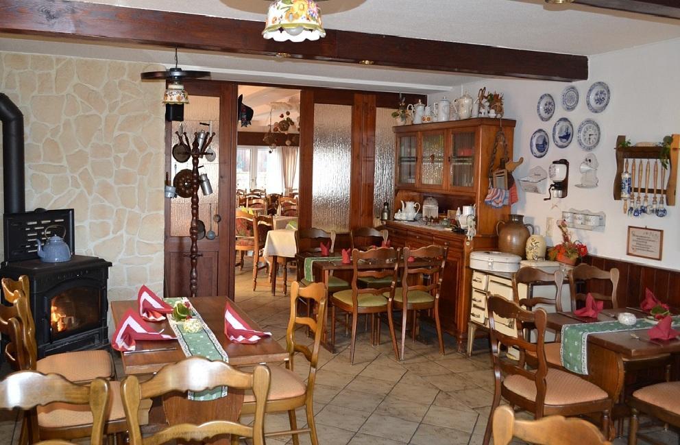 פרייטל Hotel & Restaurant Zur Linde מראה חיצוני תמונה