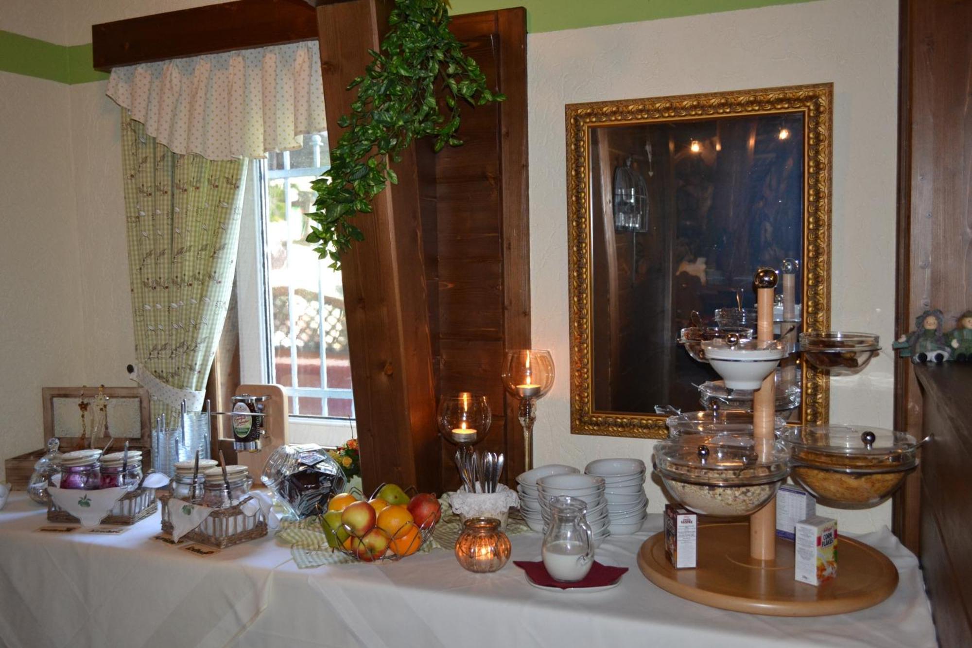 פרייטל Hotel & Restaurant Zur Linde מראה חיצוני תמונה