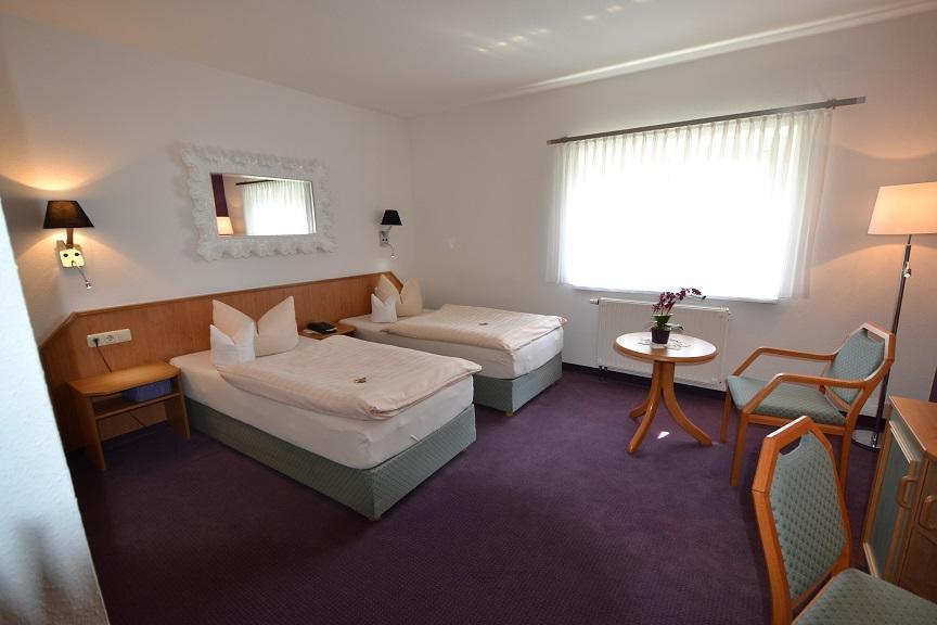 פרייטל Hotel & Restaurant Zur Linde מראה חיצוני תמונה